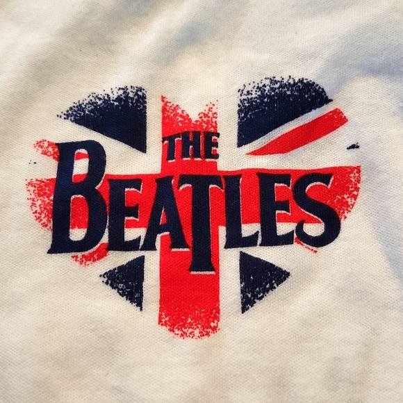 NWT Beatles white long sleeve onesie/bodysuit - Picture 3 of 4